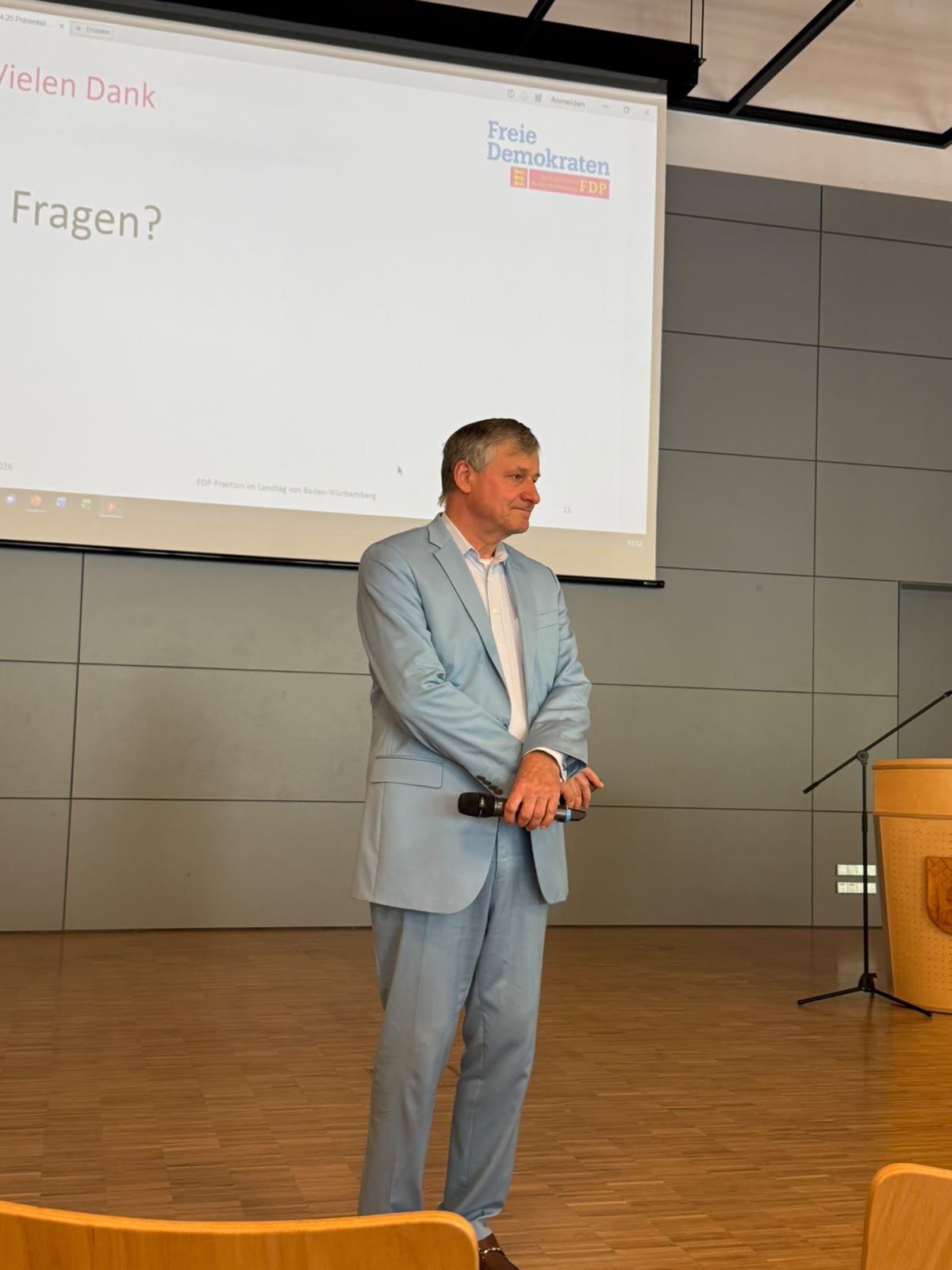 Dr. Rülke stellt sich den Fragen der Mitglieder